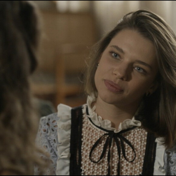 Cibele (Bruna Linzmeyer) desmascara Ritinha (Isis Valverde), na novela 'A Força do Querer'