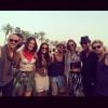 Rodrigo Santoro posou ao lado de Alessandra Ambrósio e amigos no Festival Coachella, nos Estados Unidos