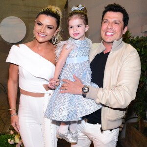 Ceará e Mirella Santos são pais da pequena Valentina, que completou 3 anos