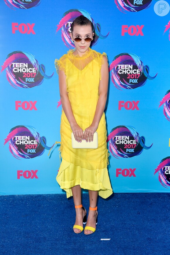 Millie Bobby Brown, atriz da série 'Stranger Things', vestiu Kenzo primavera 2018 no Teen Choice Awards, realizado no Galen Center, em Los Angeles, neste domingo, 13 de agosto de 2017