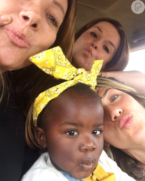Giovanna Ewbank relembrou encontro com a filha, Títi, em post na web