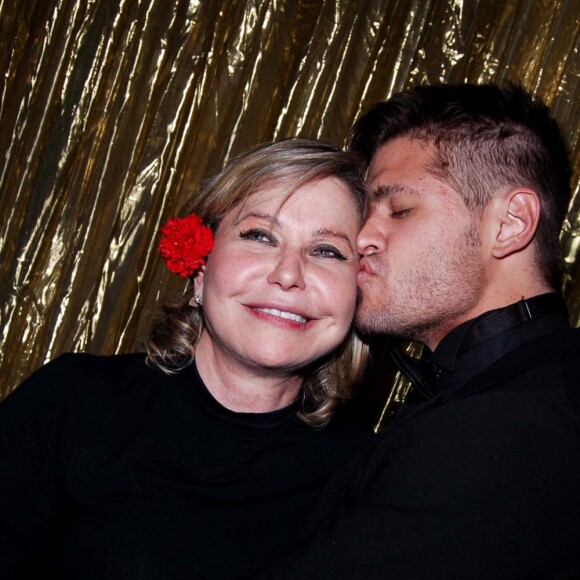 Pepita Rodrigues, mãe de Dado Dolabella, defende ator, preso por não pagar pensão do filho: 'É cruel o que estão fazendo com este menino'