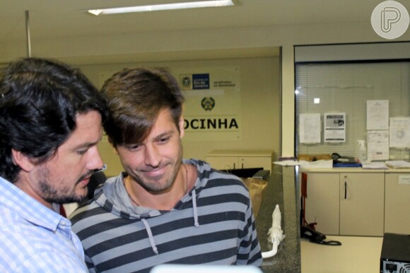 Dado Dolabella não ofereceu resistência quando recebeu a polícia em seu apartamento, em Copacabana