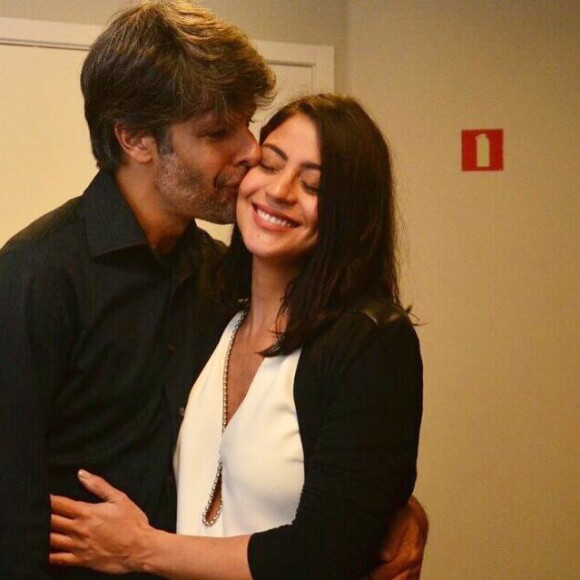 Carol Castro e Felipe Prazeres assumiram o relacionamento no ano passado