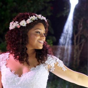 Juliana Alves se casou com Ernani Nunes no mês passado