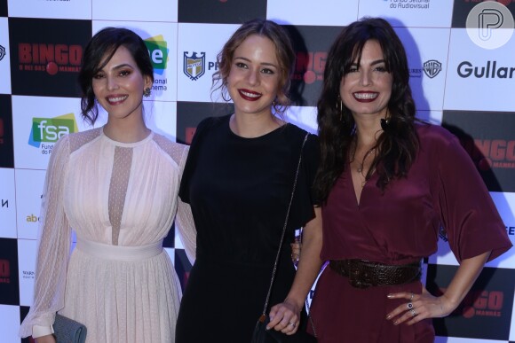 Tainá Müller, Leandra Leal e Emanuelle Araújo se reuniram na pré-estreia do filme 'Bingo - O Rei das Manhãs'