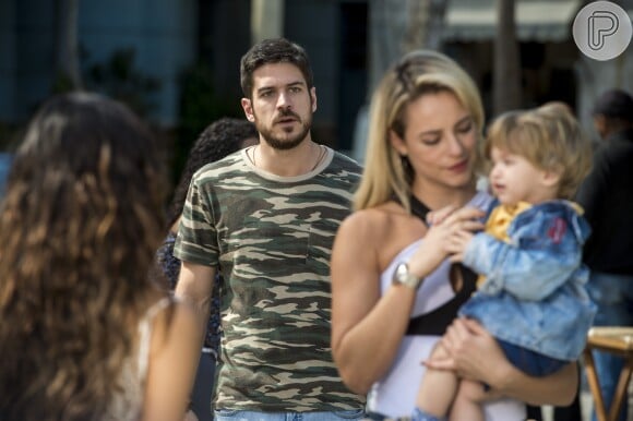 Na novela 'A Força do Querer', o triângulo amoro entre o taurino Zeca (Marco Pigossi), a capricorniana Jeiza (Paolla Oliveira) e a pisciana Ritinha (Isis Valverde) está dando o que falar!