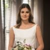 Camila Queiroz elegeu o vestido de noiva para seu casamento em entrevista ao 'Vídeo Show' nesta sexta-feira, dia 25 de agosto de 2017