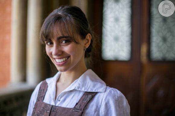 Cecília (Isabella Dragão) invade o navio negreiro com os piratas e salva Libério (Felipe Silcler) na novela 'Novo Mundo'