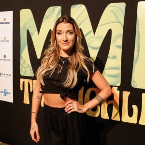 Gabriela Pugliesi marcou presença em evento de moda, na noite de sexta-feira, 25 de agosto de 2017, em Goiânia