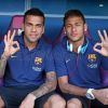 Neymar e Daniel Alves atuaram juntos pelo Barcelona