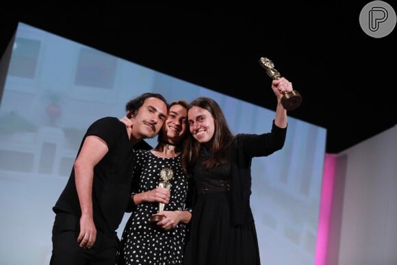 O longa argentino 'Sinfonia para Ana', de Ernesto Ardito e Virna Molina, venceu na categoria de Melhor Filme Estrangeiro e de Melhor Fotografia para Fernando Molina