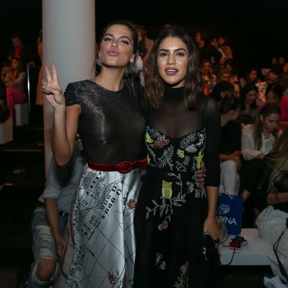 Mariana Goldfarb assistiu o desfile de Fabiana Milazzo na primeira fila