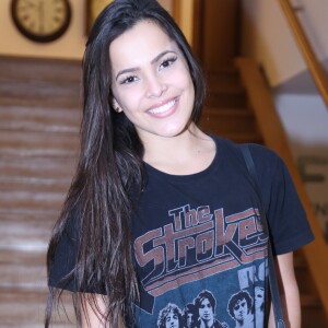 'É bem tranquilo. Mas eu também não dou abertura', afirmou Emilly Araújo