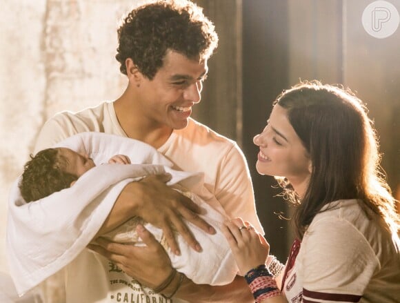 Matheus Abreu revela ao Purepeople que teve o desejo de ser pai aflorado após contracenar com um bebê em 'Malhação - Viva a Diferença'