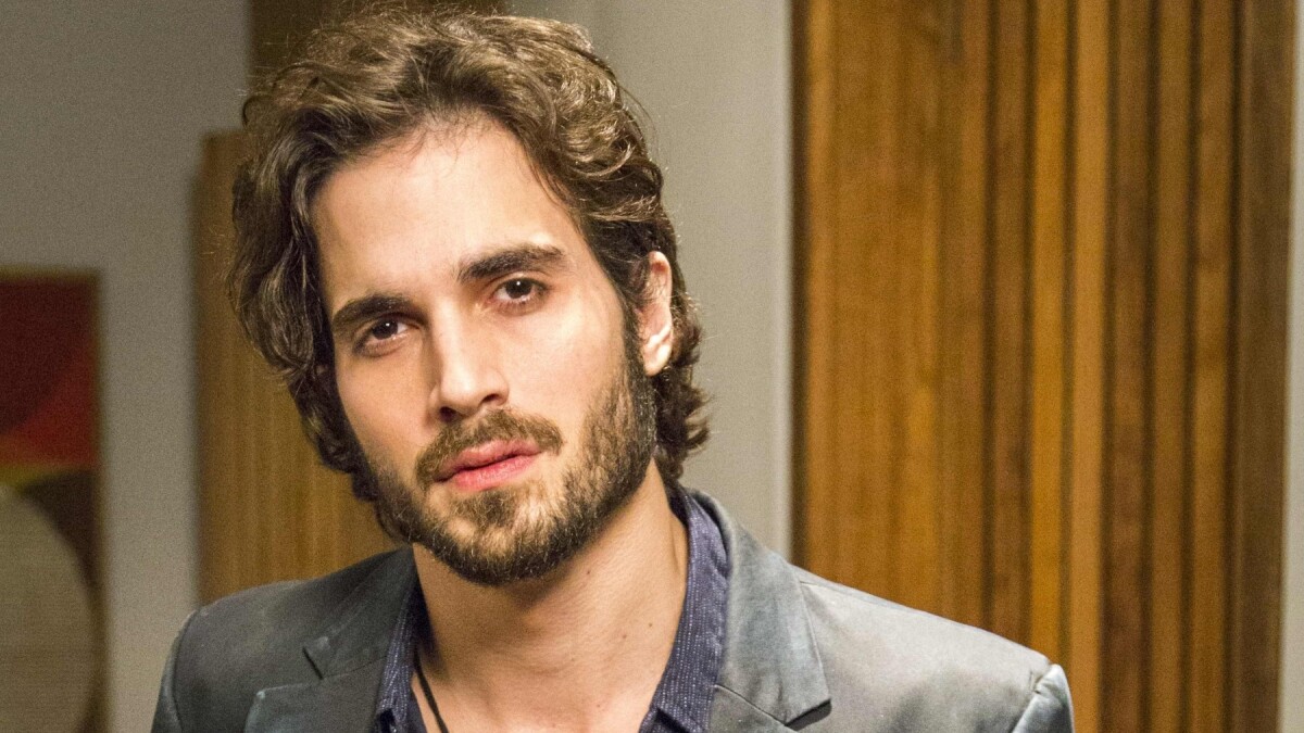 Foto: Novela 'A Força do Querer': Ruy (Fiuk) atira em Zeca (Marco ...