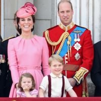 Kate Middleton e Príncipe William comemoram terceira gravidez: 'Encantados'