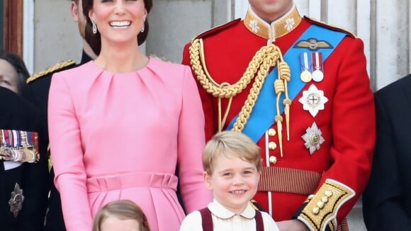 Kate Middleton e Príncipe William comemoram terceira gravidez: 'Encantados'