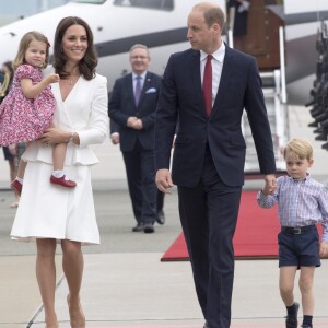 Kate Middleton e Príncipe William já são pais de George e Charlotte