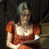 Fim da novela 'Novo Mundo', Anna (Isabelle Drummond) escreve uma peça de teatro para a companhia fundada por Joaquim (Chay Suede)