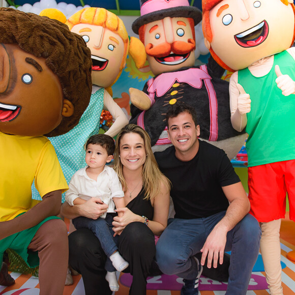 Fernanda Gentil comemorou, dias atrás, os dois anos do filho, Gabriel