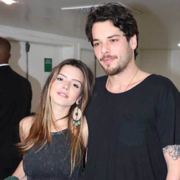 Giovanna Lancellotti e o namorado, Gian Luca Ewbank, assumiram o relacionamento em fevereiro de 2016