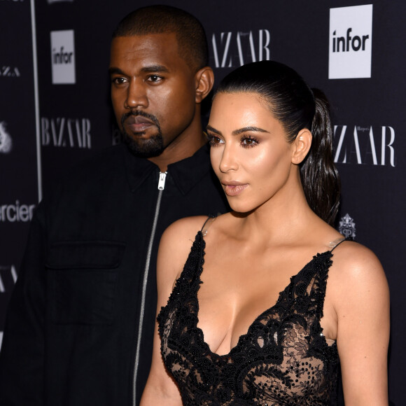 Em um contrato estabelecido por Kim Kardashian e Kanye West, a jovem está proibida de fumar ou consumir drogas, além de não poder tomar banhos quentes, pintar os cabelos e comer comida japonesa, ou qualquer peixe cru
