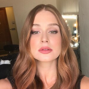 Marina Ruy Barbosa lembrou a morte de mulheres ruivas na Idade Média: 'Queimadas vivas por acreditarem que o tom do cabelo delas era sinal de mau agouro'