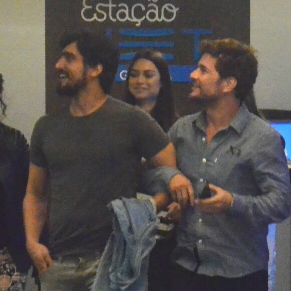 Renato Góes curtiu cinema com Daniel de Oliveira, Thaila Ayala e Sophie Charlotte