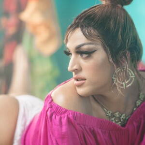 Pabllo Vittar lançou seu novo clipe, 'Corpo sensual', e exibiu boa forma