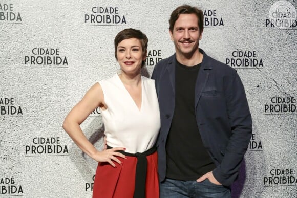 Regiane Alves e Vladimir Brichta são os protagonistas da série 'Cidade Proibida'
