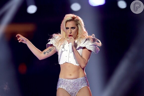 'Vou tirar um sábatico', declarou Lady Gaga ao anunciar a pausa na carreira