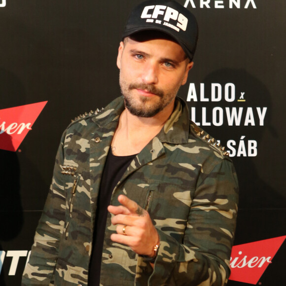 'Se eu posso fazer a sociedade abrir os olhos para determinado assunto, por que eu vou querer fazê-los apenas rir?', afirma Bruno Gagliasso