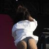 Anitta sensualiza em coreografia