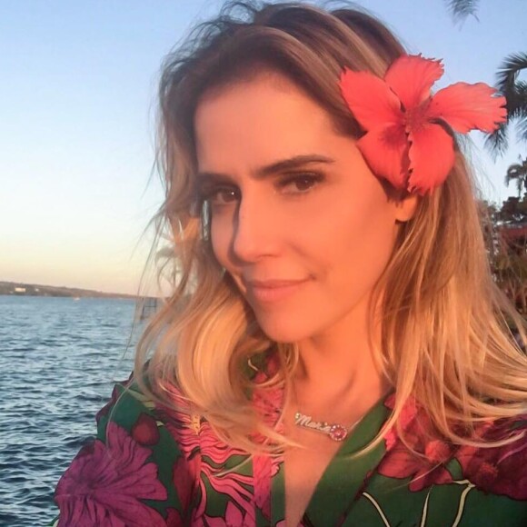 'Eu levei uma surra da minha mãe, única vez que ela me bateu na vida', lembrou Deborah Secco