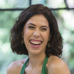 Maria Clara Gueiros lembrou ter comido testículo no 'Mais Você' 'por educação'