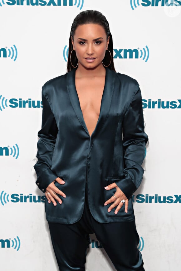 Demi Lovato não pensa a longo prazo sobre o tratamento: 'Um dia de cada vez'