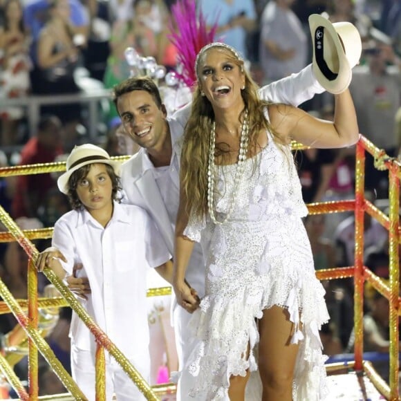 Ivete Sangalo já vinha comentando em entrevistas sobre o desejo de ter outro filho: 'Eu, meu amor Daniel Cady e nosso amado filho estamos muito felizes com essa linda noticia. Deus é muito maravilhoso'