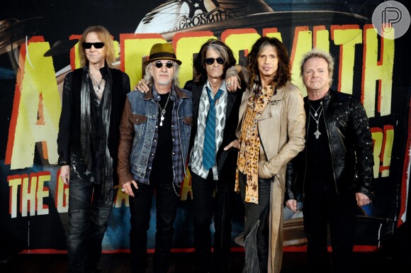 Com 44 anos de estrada, a banda Aerosmith levará sua formação original (Tom Hamilton, Brad Whitford, Joe Perry, Steven Tyler e Joey Kramer) ao Rock in Rio 2017 no dia 21 de setembro de 2017