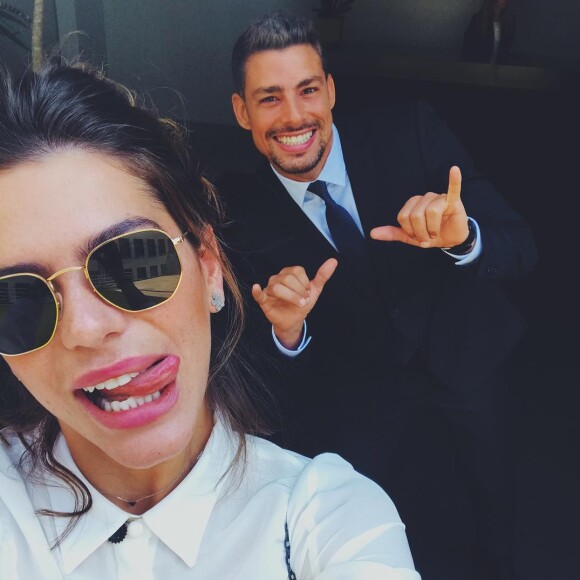 'Eu divido o armário com o meu namorado. Ele fica doido comigo. 'Mor', não mata eu não, tá? Mas eu não tenho tanta roupa assim', entregou Mariana Goldfarb