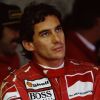 Ayrton Senna foi três vezes campeão mundial de fórmula 1 nos anos de 1988, 1990 e 1991. 