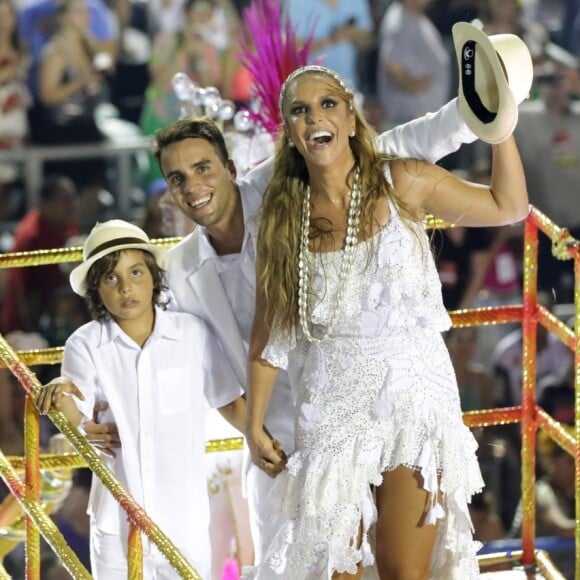 Ivete Sangalo contou que ela e o marido não planejaram família grande: 'Meu filho, Marcelo, é um menino muito maravilhoso, nos preenche lindamente'