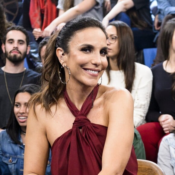 Ivete Sangalo confirmou estar grávida de duas meninas: 'Mamãe puro suingue!!'