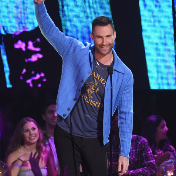 Inicialmente, Maroon 5 iria se apresentar apenas no dia 16 de setembro de 2017 no Rock In Rio