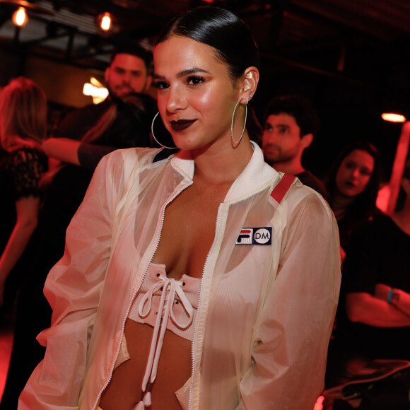 Bruna Marquezine marcou presença no Rock in Rio neste sábado, 16 de setembro de 2017