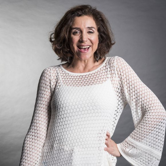 Marisa Orth relembra Nicinha, de 'Rainha da Sucata', sua primeira personagem na TV que também era amante - mas gostava de ostentar o título: 'Ela dizia: 'Eu quero ser a outra'. Tinha tesão em aliança, lambia aliança! Só tinha prazer em ficar com homens casados'