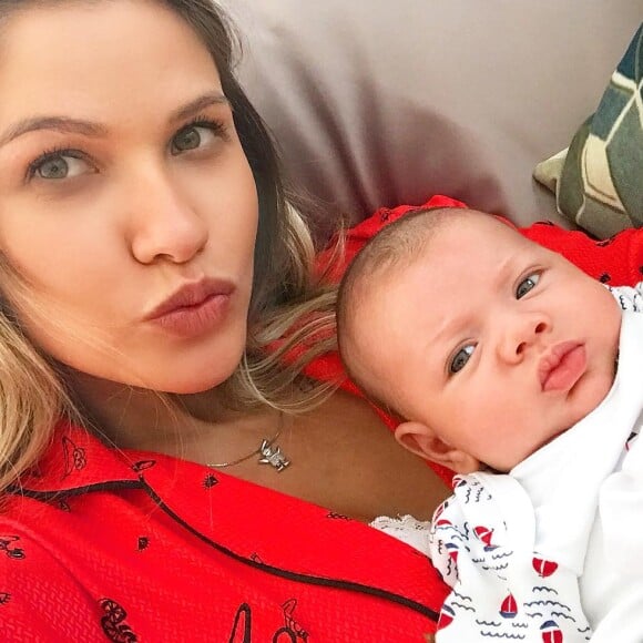 Andressa Suita sempre compartilha momentos fofos com o filho nas redes sociais