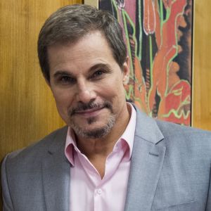 Dantas (Edson Celulari) assume roubo de cheques no lugar de Silvana (Lilia Cabral), na novela 'A Força do Querer', em 23 de setembro de 2017