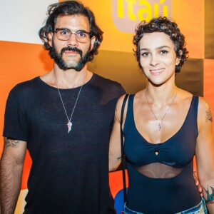 Juliano Cazarré aproveitou o Rock in Rio ao lado da mulher, Letícia Cazarré