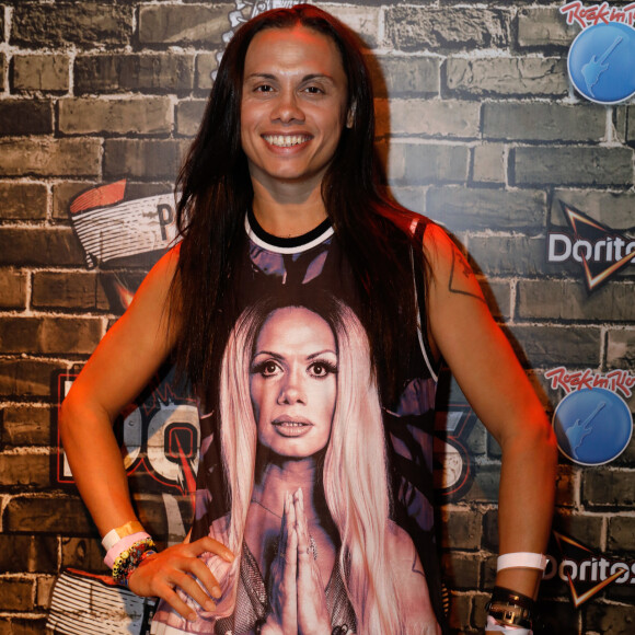 Silvero Pereira usou blusa com a estampa do seu rosto no primeiro dia do Rock in Rio, em 15 de setembro de 2017